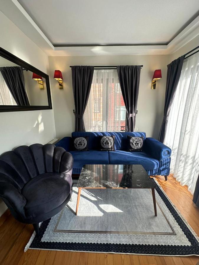 S.e.s. Taksim Appartement *