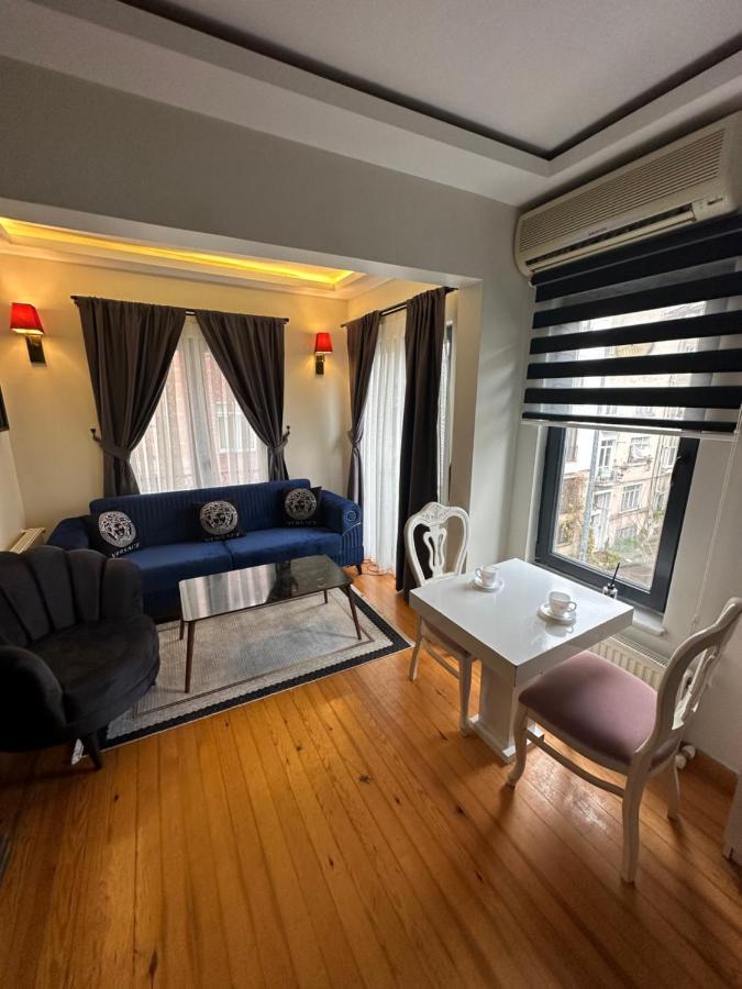 Daire S.e.s. Taksim İstanbul